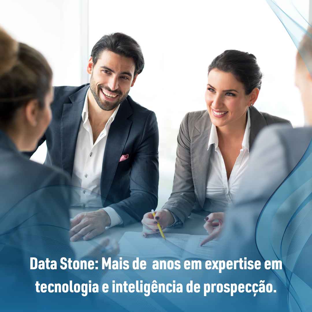 Data Stone: Mais de anos em expertise em tecnologia e inteligência de prospecção.